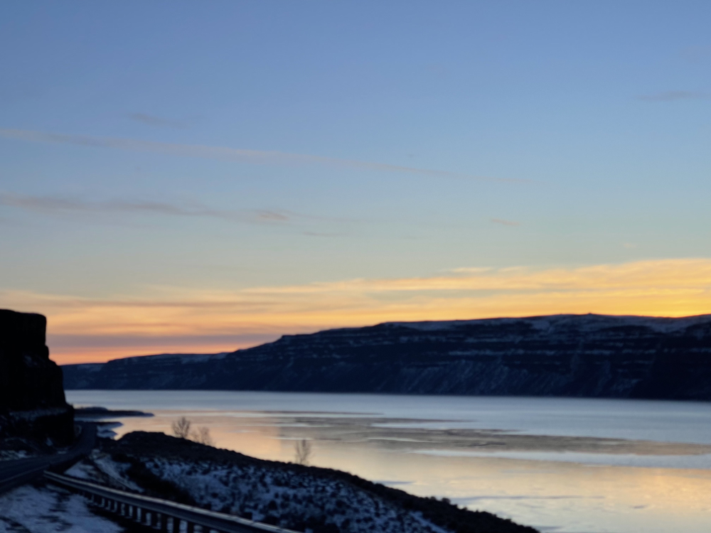 a drive down Highway 155 along Banks Lake finds us in awe of sun's painting