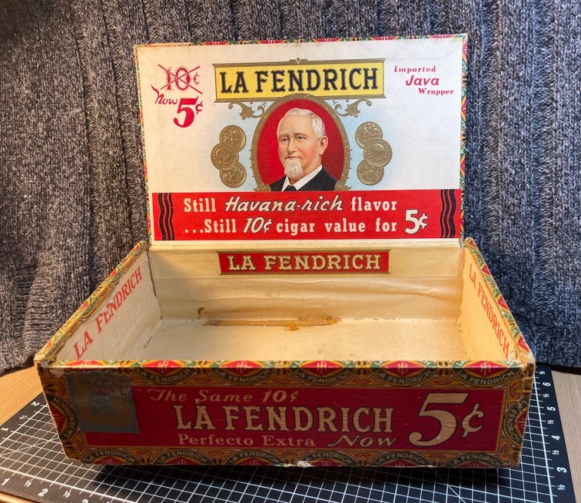 Vintage opened empty Box by La Fendrich Cigar company;