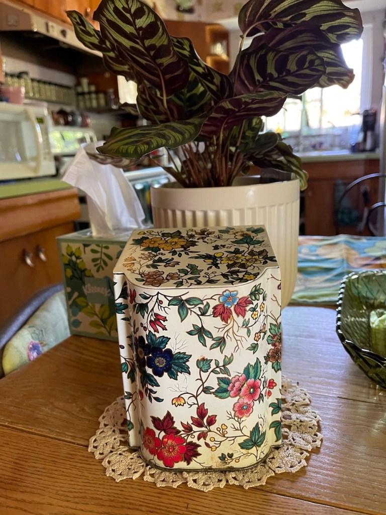 Mom's chintz tin from the 1970s